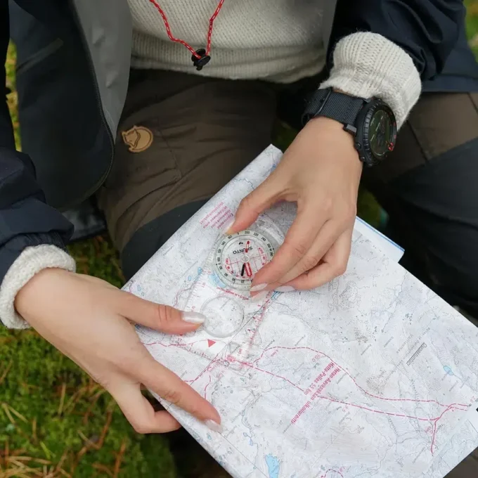 Kompas metryczny Suunto A-30NH | precyzyjny kompas do biegów na orientację Kompas metryczny Suunto A-30NH | precyzyjny kompas do biegów na orientację