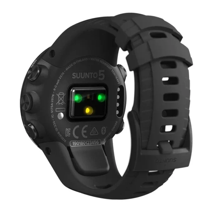 Suunto 5 All Black – kompaktowy sportowy zegarek GPS o doskonałej żywotności baterii