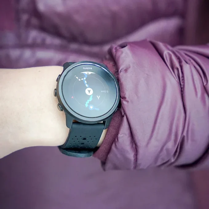 Suunto 5 Peak All Black – sportowy zegarek do treningu
