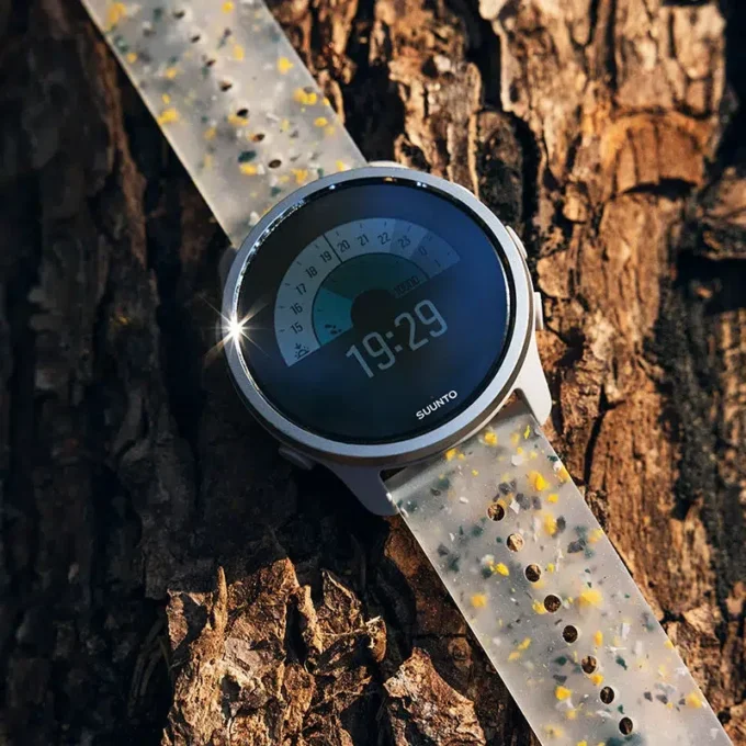 Suunto 5 Peak Ridge Sand Multicolor – lekki zegarek multisportowy do treningu, odkrywania świata i dbania o dobre samopoczucie Suunto 5 Peak Ridge Sand Multicolor – lekki zegarek multisportowy do treningu, odkrywania świata i dbania o dobre samopoczucie