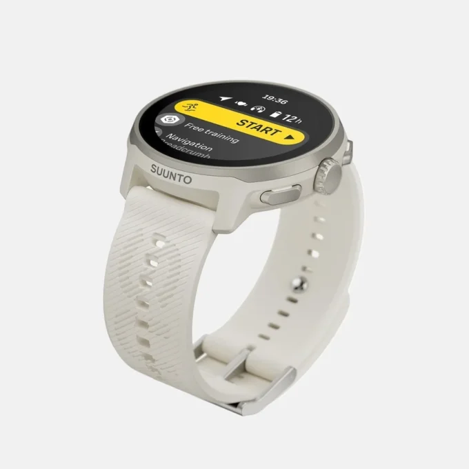 Suunto Run w kolorze mroźnej szarości z silikonowym paskiem Suunto Run w kolorze mroźnej szarości z silikonowym paskiem